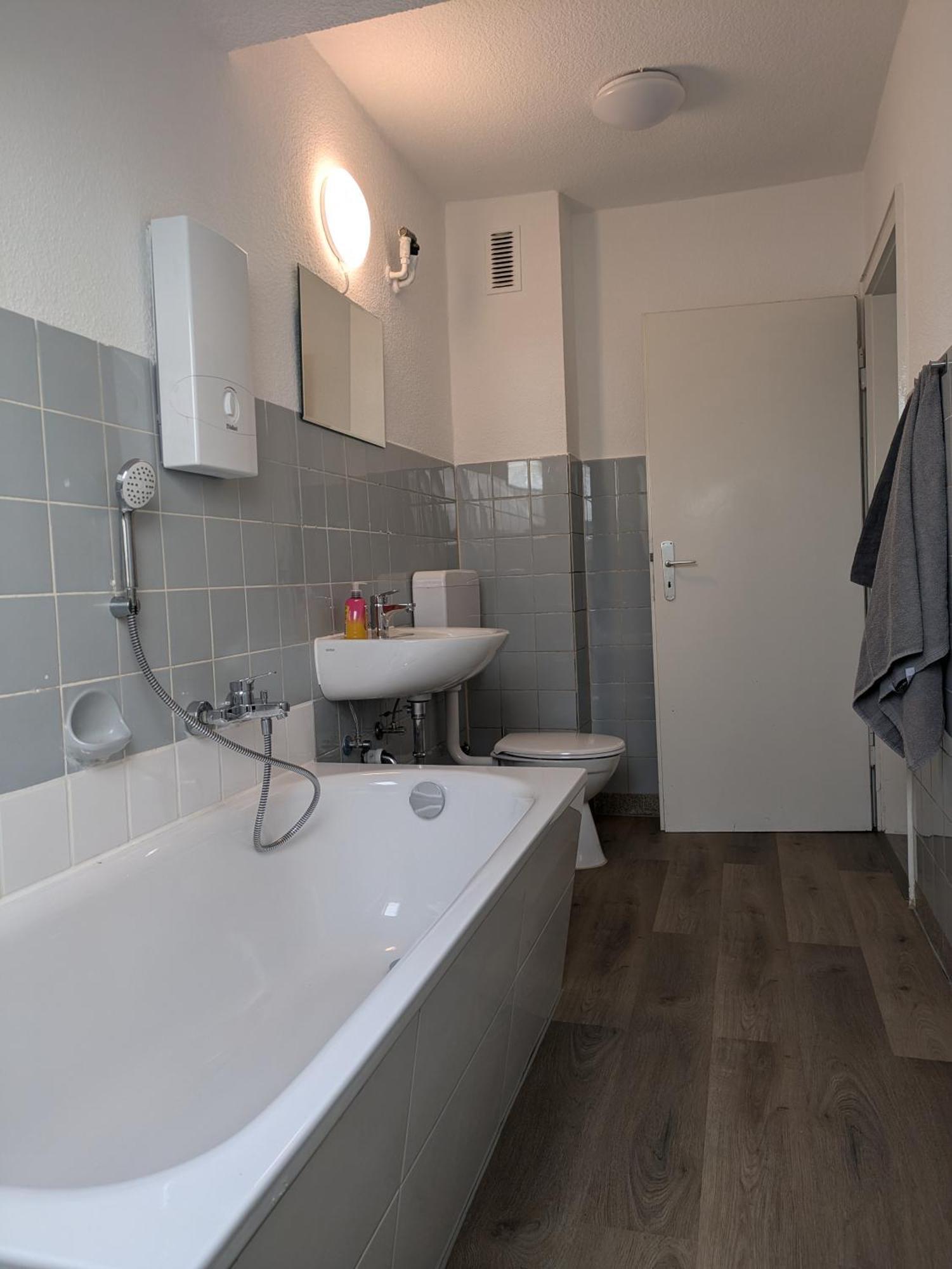 Interaktiv Appartements In Ratingen - Duesseldorferstrasse Экстерьер фото